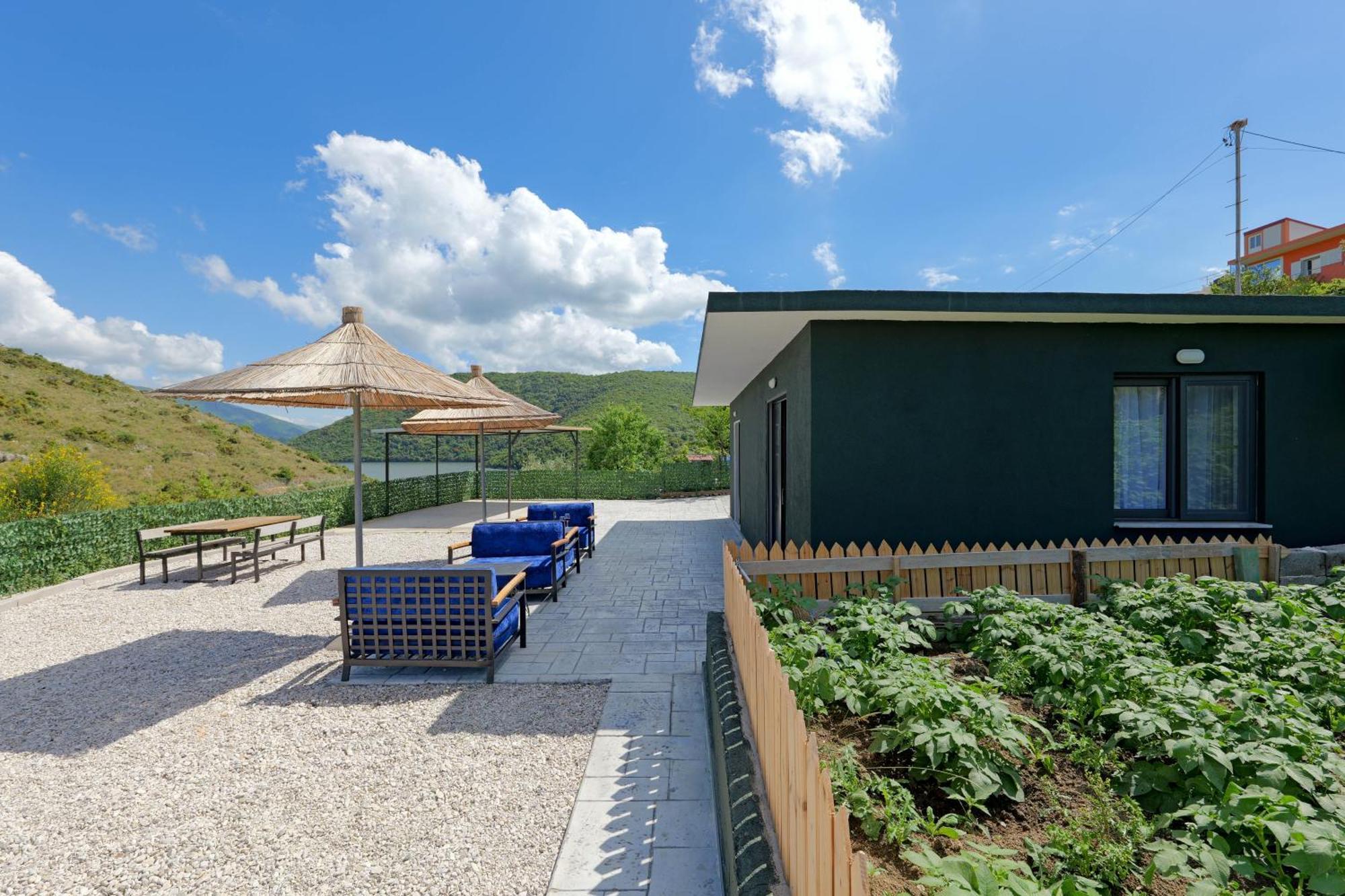 Lago Calmo Villa クサミル エクステリア 写真